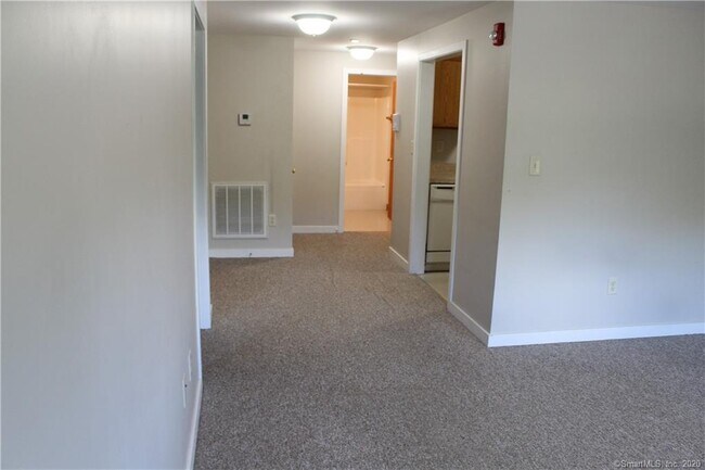 Building Photo - 257 CT-80