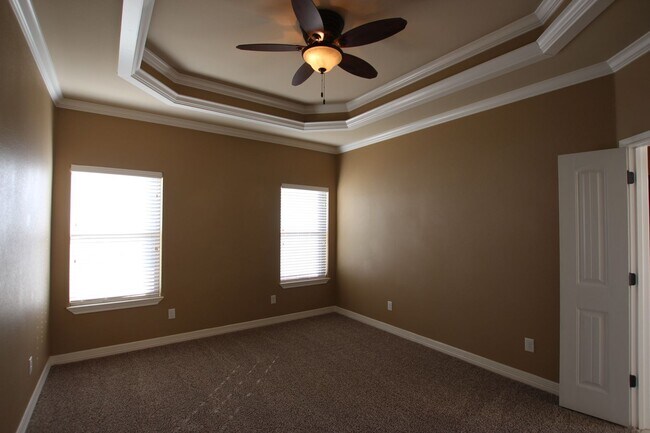 Foto del edificio - Gorgeous 3 Bed 2 Bath Home in Bullard! Coming Soon!