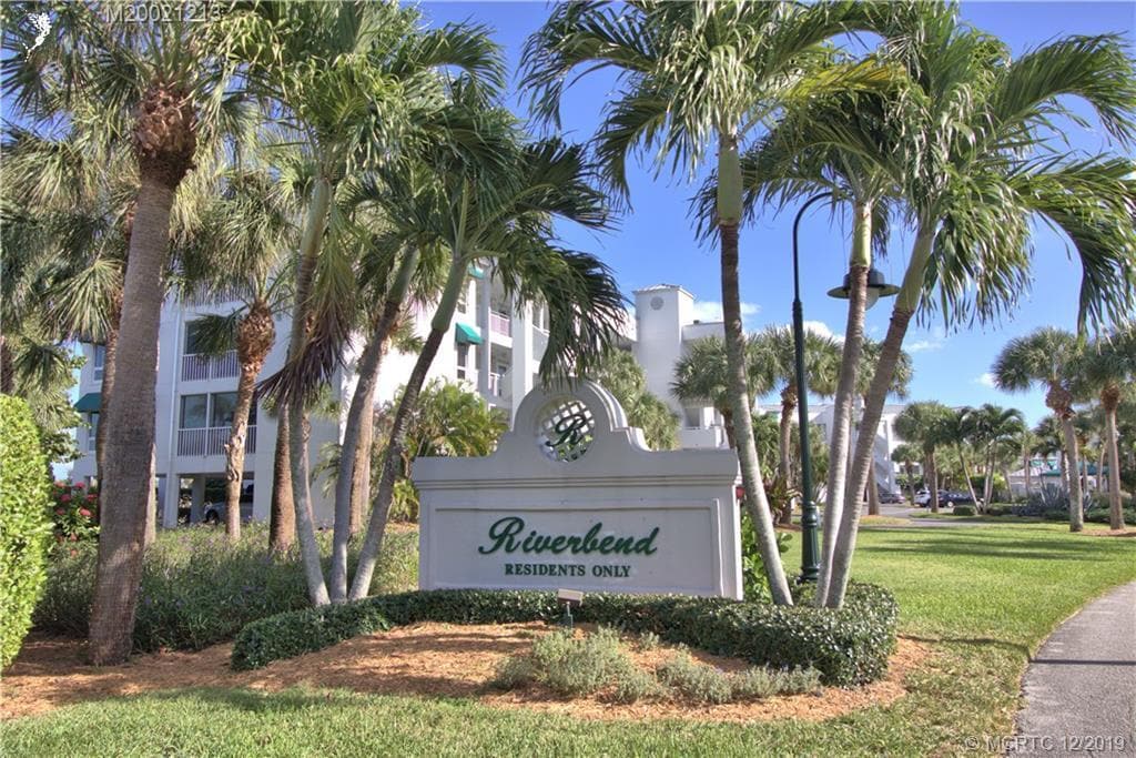 Foto principal - 185 NE Edgewater Dr