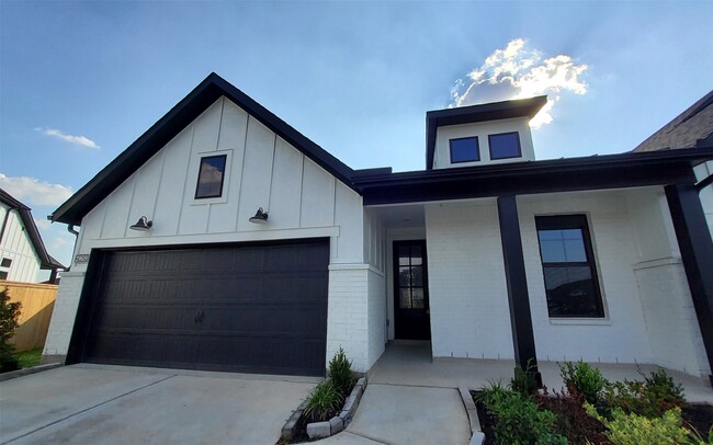 Building Photo - 29619 Smokey Bourbon Ln
