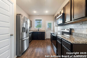 Foto del edificio - 4007 Somers Crest