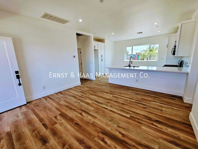 Foto del edificio - 5016 N Bentree Cir