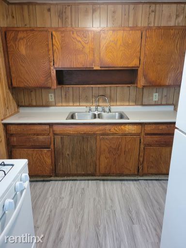 Foto del edificio - 3 br, 1 bath House - 4008 Nassau St