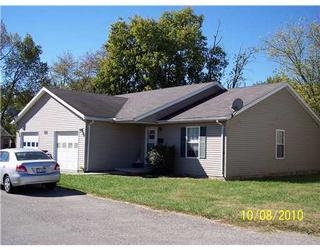 Building Photo - 647 Mosgrove Rd