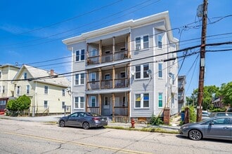Building Photo - 155 Salem St