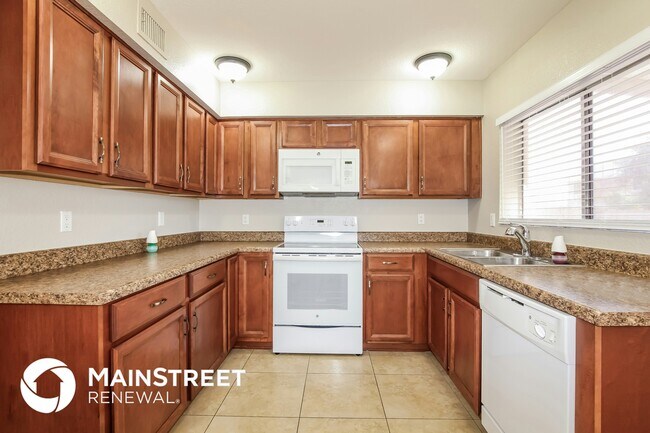 Foto del edificio - 10336 N 62nd Ave