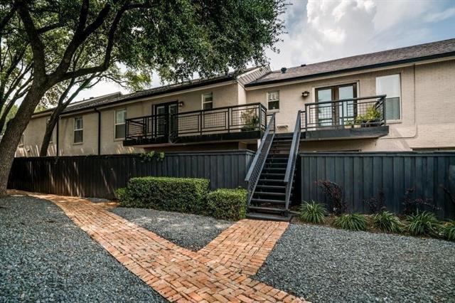 Foto del edificio - 7736 Meadow Rd