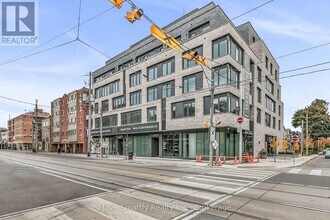 Building Photo - 115 Larchmount Ave