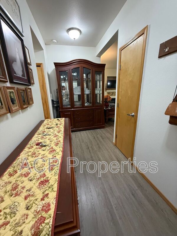Building Photo - 4654 Celia Way