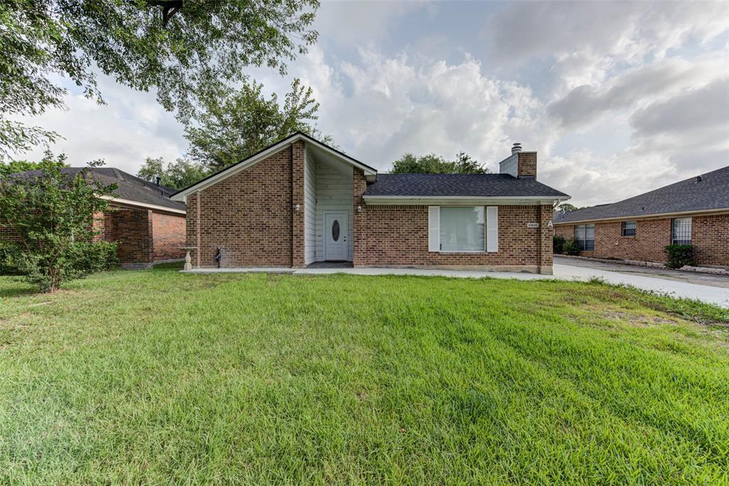 10826 Lynbrook Dr, Houston, TX 77042 House Rental in Houston, TX