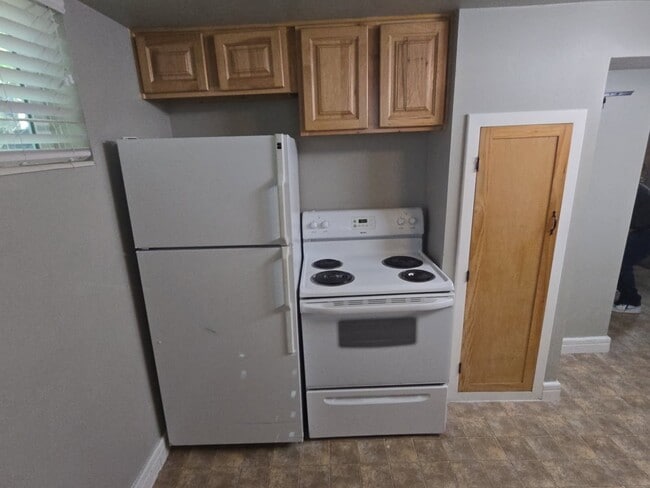 Photo - 213 E Coatsville Ave (Salt Lake City, UT) Apartment