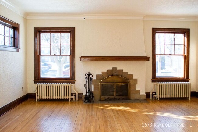 Building Photo - 1673 Randolph Ave