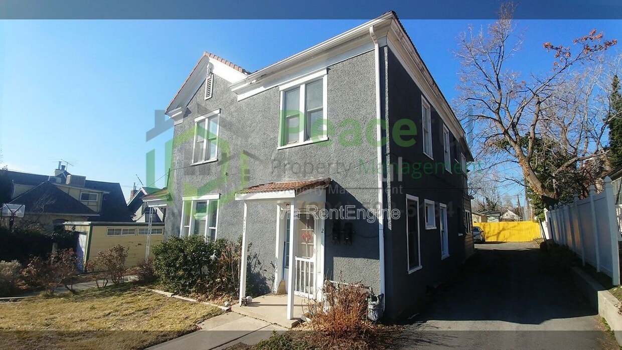 Photo - 217 D Street East