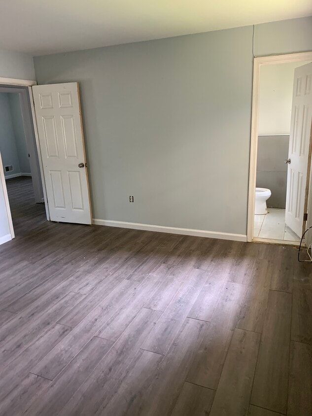 Main Bedroom - 12682 Greenhall Dr