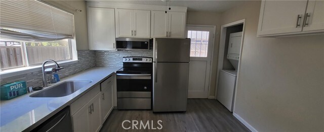 Building Photo - 145 El Toro Ct