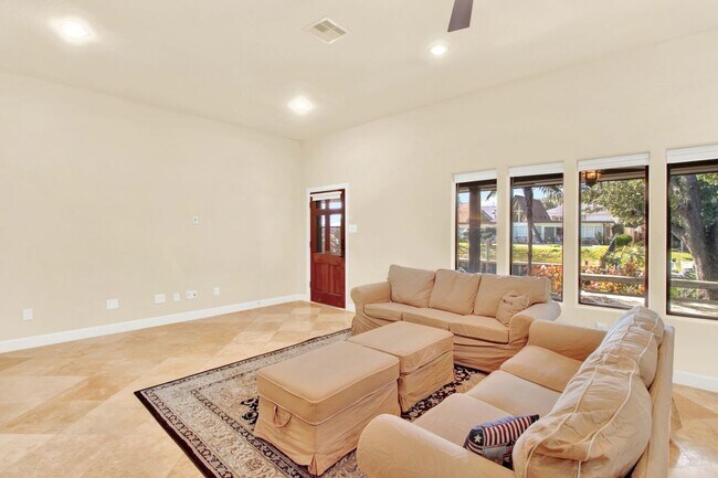 Foto del edificio - 50 Lazy Ln