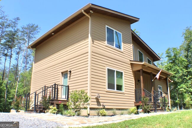 Building Photo - 939 Sunset Rd