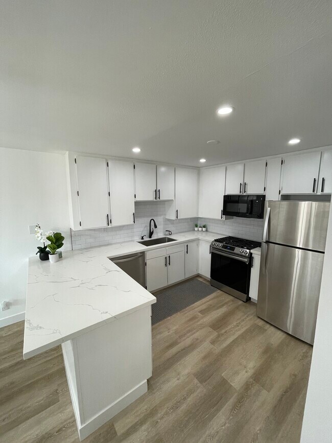 26130 Narbonne Ave Unit 133, Lomita, CA 90717 Condo for Rent in Lomita, CA