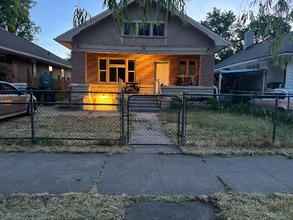 Building Photo - 2833 Adams Ave