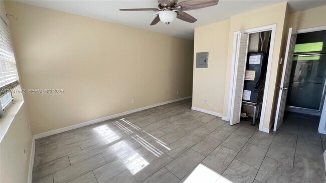 Foto del edificio - 706 SW 4th Terrace