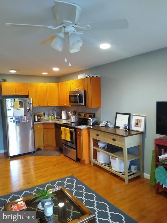 Foto del edificio - 2209 Carpenter St