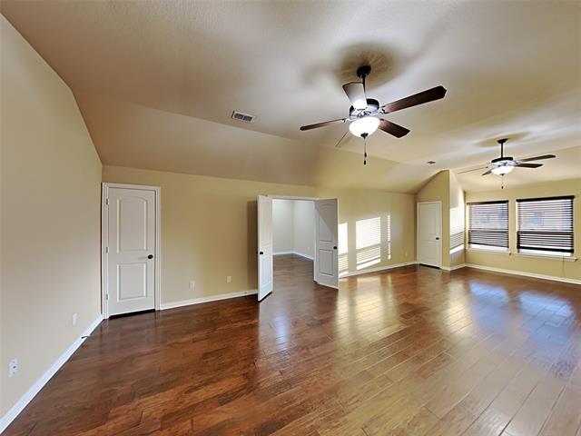 Building Photo - 309 Sterling Dr