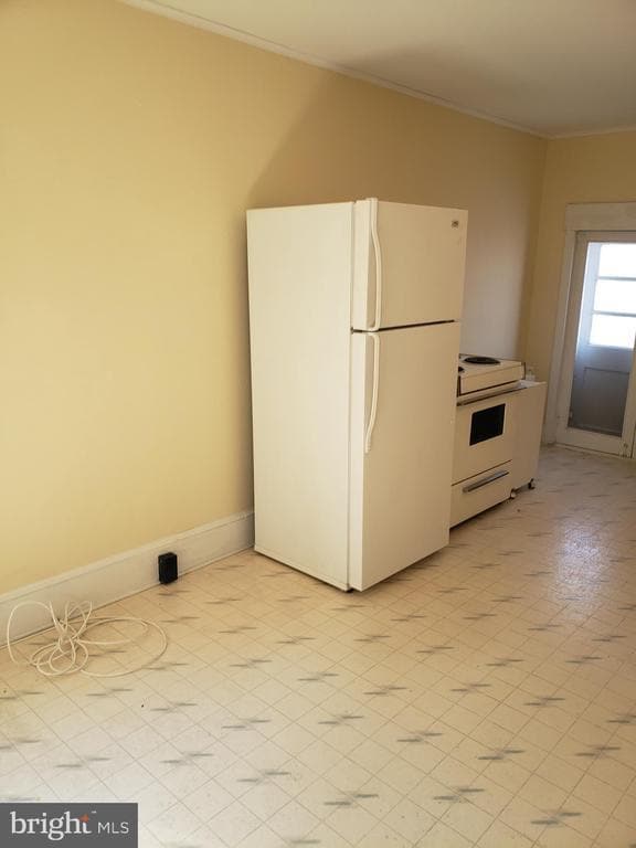 77 Market St, Salem, NJ 08079 House Rental in Salem, NJ