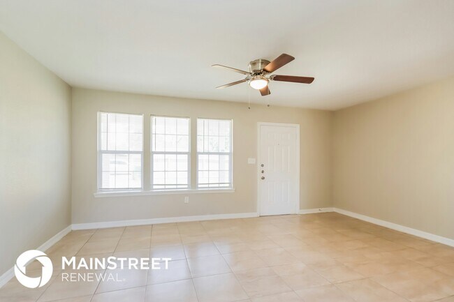 Foto del edificio - 8006 Lynette St