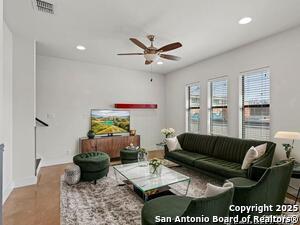 Foto del edificio - 603 Burleson St