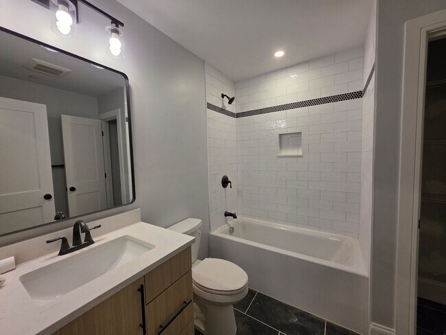 Building Photo - Brand New Unit Construction in Brighton Ce...