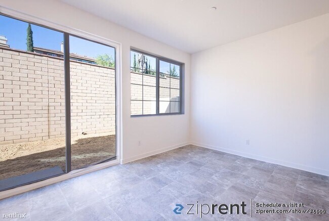 Foto del edificio - 4 br, 3 bath House - 36593 Diego Spgs Ave,...