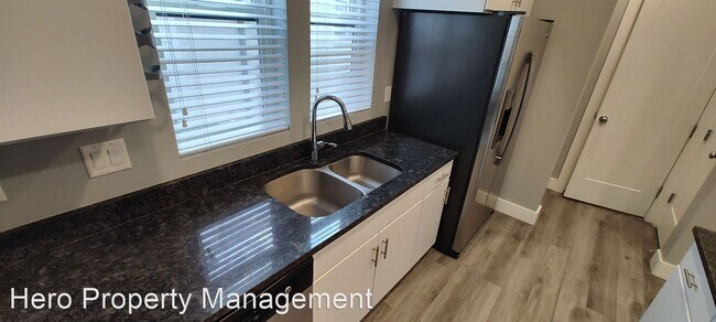 Building Photo - 2 br, 2.5 bath House - 540 S Denver St #7