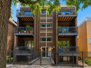 Building Photo - 1149 W 17th St