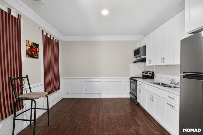 Building Photo - 10622 Elm Bend Dr