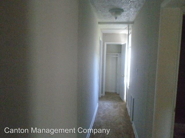 Building Photo - 2 br, 1 bath House - 205 Franklin St.