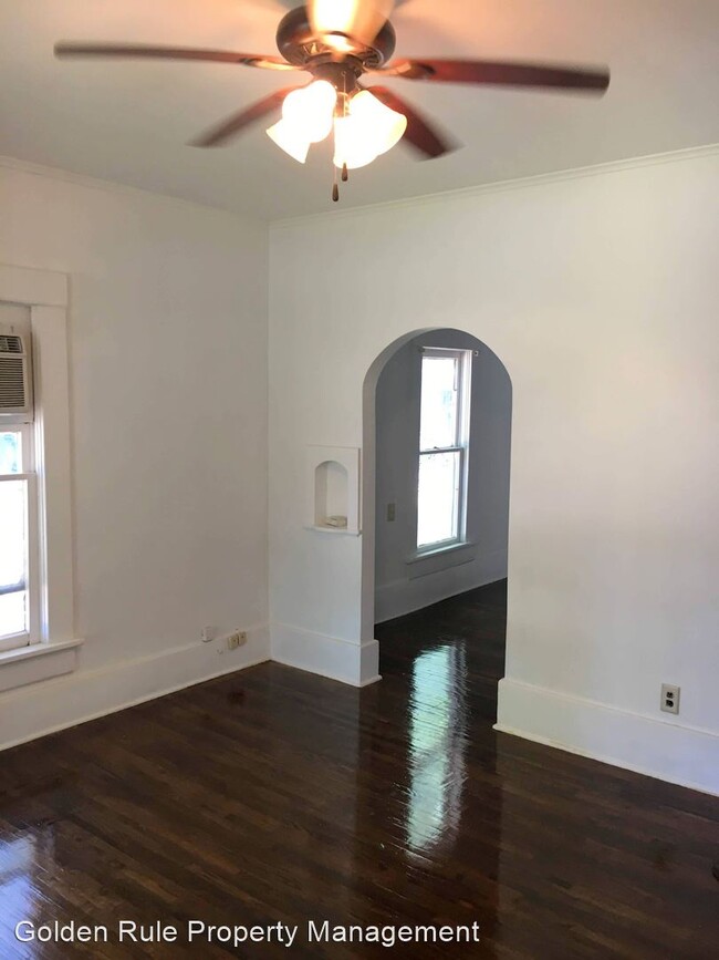 Building Photo - 2 br, 1 bath House - 317 E 9th Ave