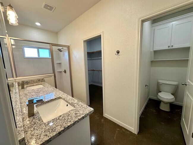 Foto del edificio - 706 Tower Mill Ct