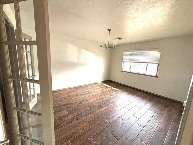 Foto del edificio - 3301 NW 64th St