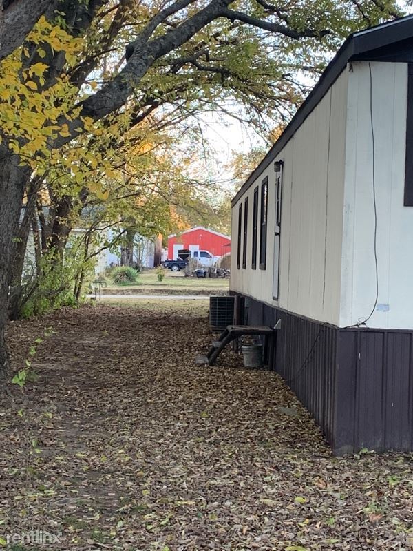 Building Photo - 3 br, 2 bath Mobile Home - 722 W Maple St