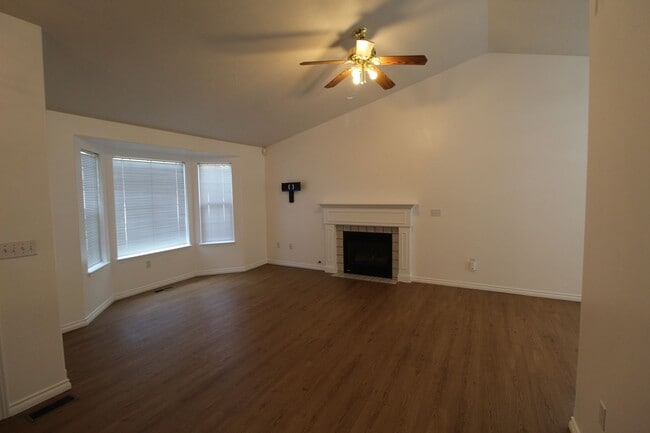 Foto del edificio - 3922 E Siskin Ln