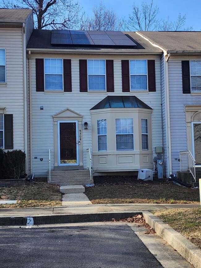 Foto del edificio - 9308 Gordon Ct