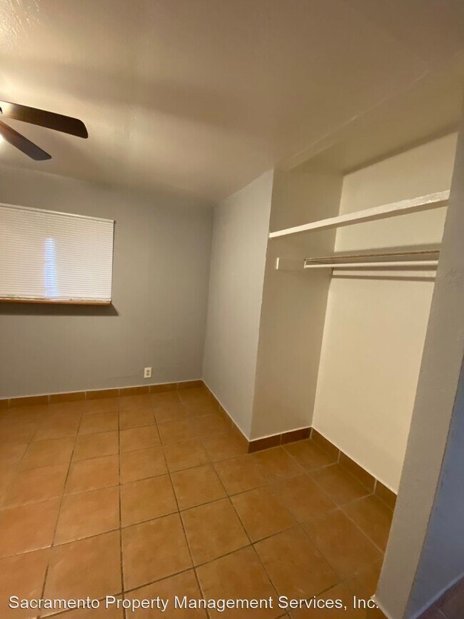 Building Photo - 2 br, 1 bath House - 1625 Riverbank Road