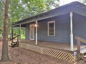 Building Photo - 482 County Rd 2212