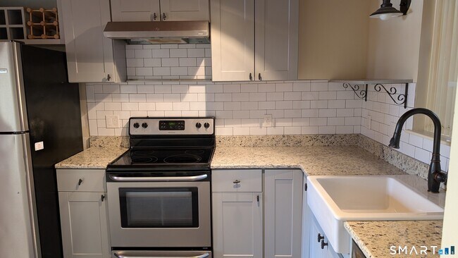 Foto del edificio - 839 Main St