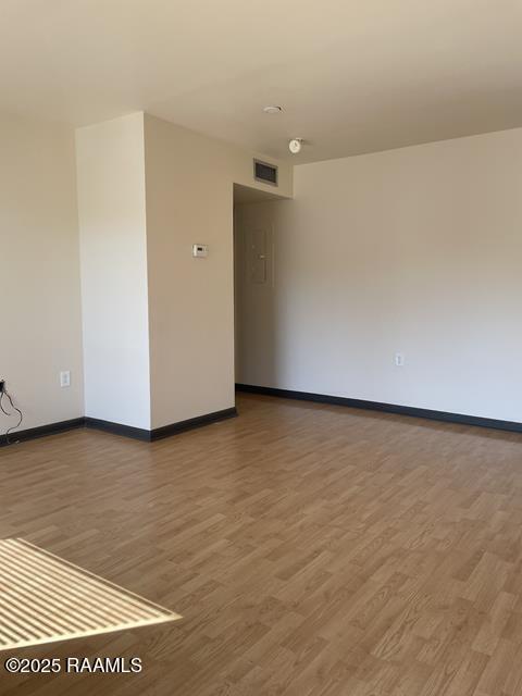 Foto del edificio - 701 S College Rd