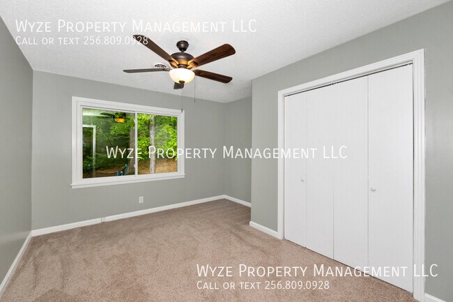 Foto del edificio - 11311 Mountain Crest Dr SE