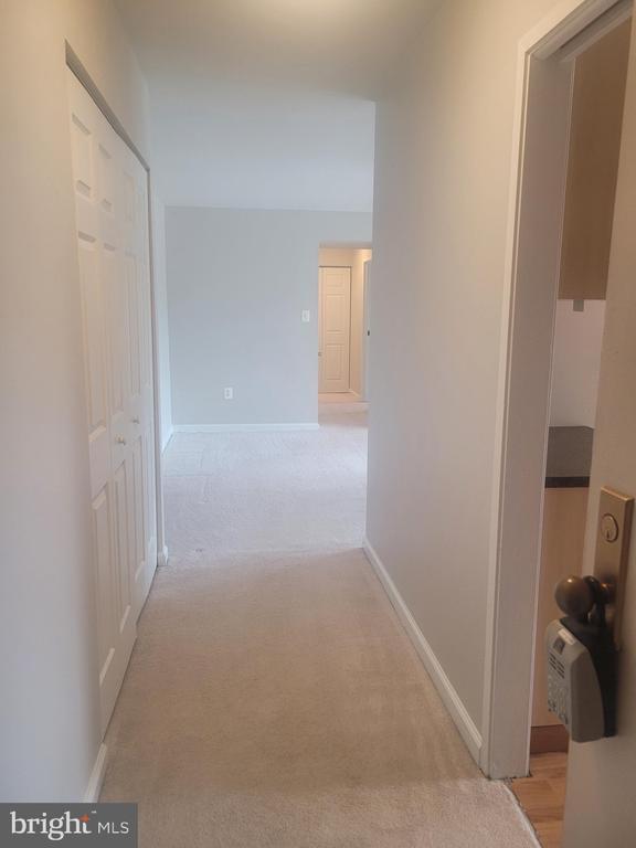 Primary Photo - 9730 Kingsbridge Dr