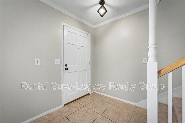 Foto del edificio - 8204 Oxford Forest Dr