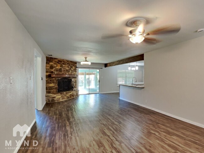 Foto del edificio - 612 S Rough Creek Ct