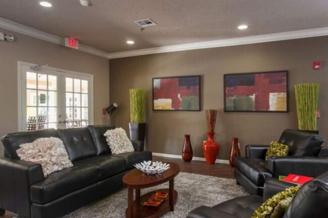 Building Photo - 1 bedroom in Austin TX 78748